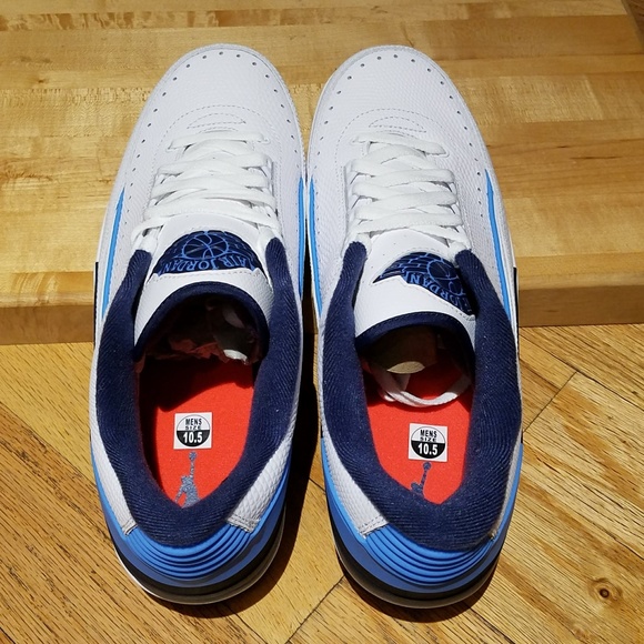 Air Jordan 2 Retro Low - UNC Mens sz 10.5 - Picture 5 of 6